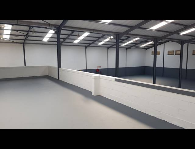 1,166M² FACTORY FOR SALE IN SAXENBURG PARK 2